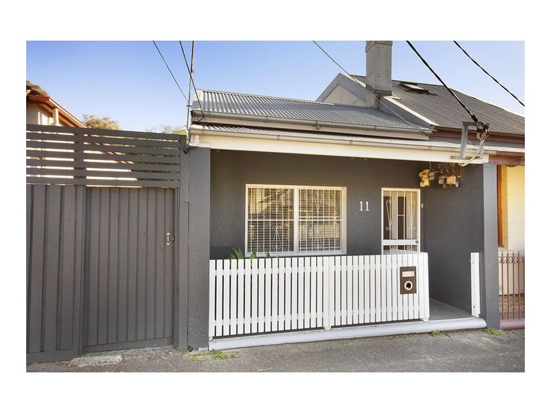 11  Florence Street, St Peters NSW 2044