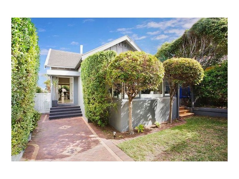 77 Fletcher Street, Tamarama NSW 2026