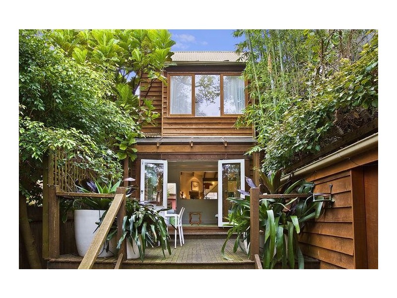 2 Donald Place, Bondi Junction NSW 2022