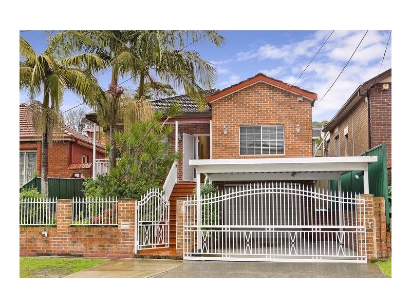 31 Nelson Road, Earlwood NSW 2206