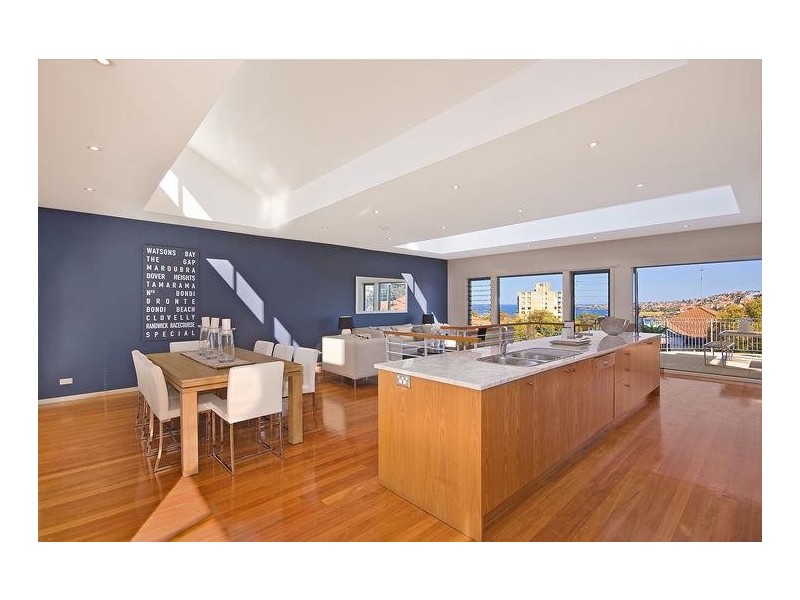 2 Moore Street, Coogee NSW 2034