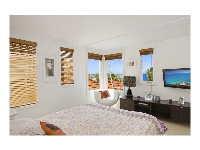 9 Rowland Avenue, Bondi NSW 2026