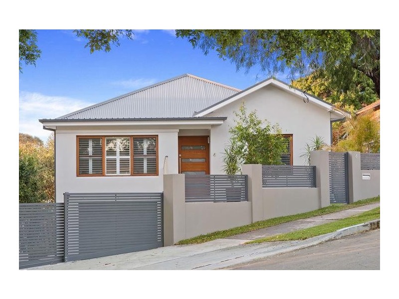 4 Evelyn Street, South Coogee NSW 2034