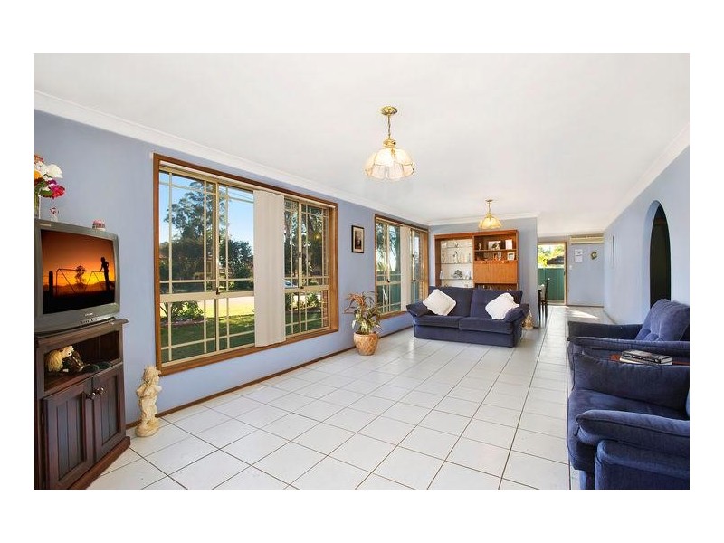 13 Bijiji Street, Pendle Hill NSW 2145