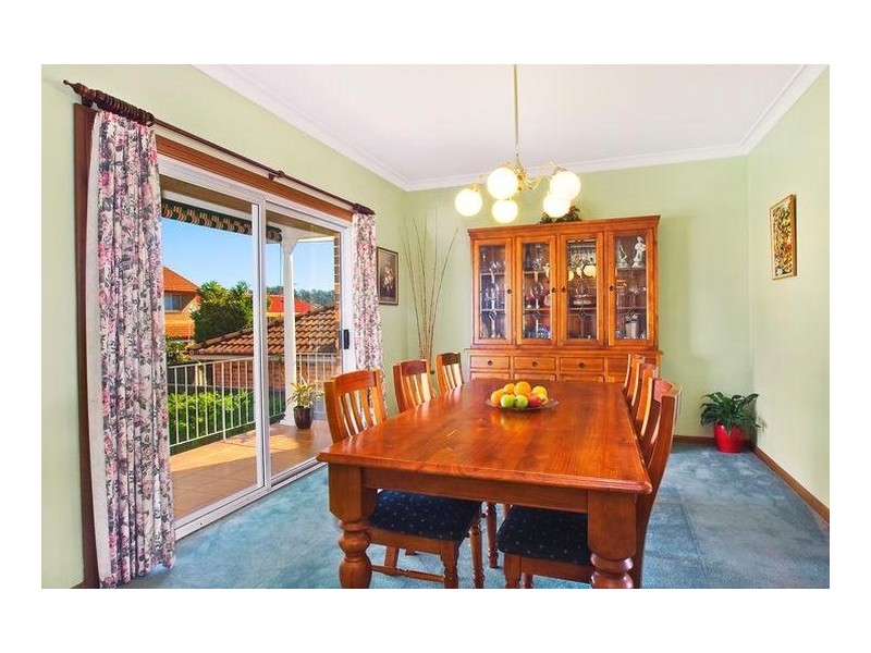 5  Nowland Place, Abbotsbury NSW 2176