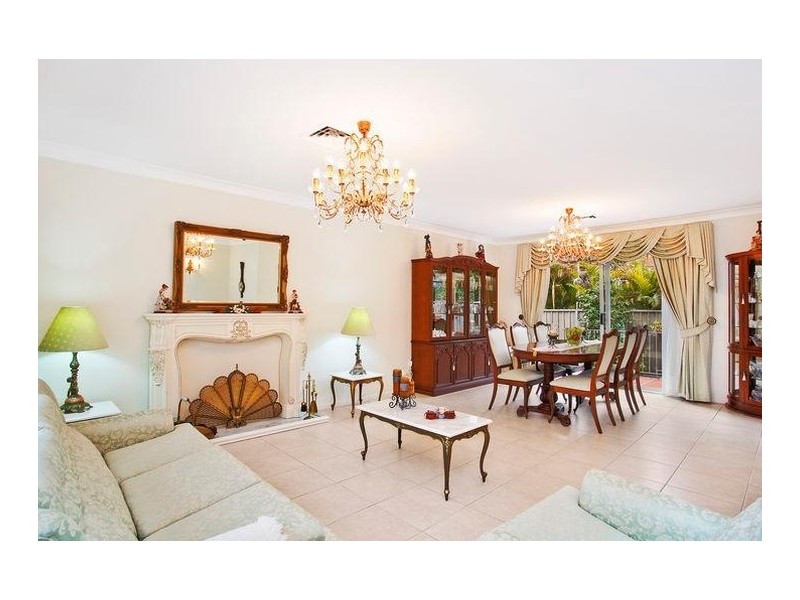 12 Warrah Place, Greystanes NSW 2145