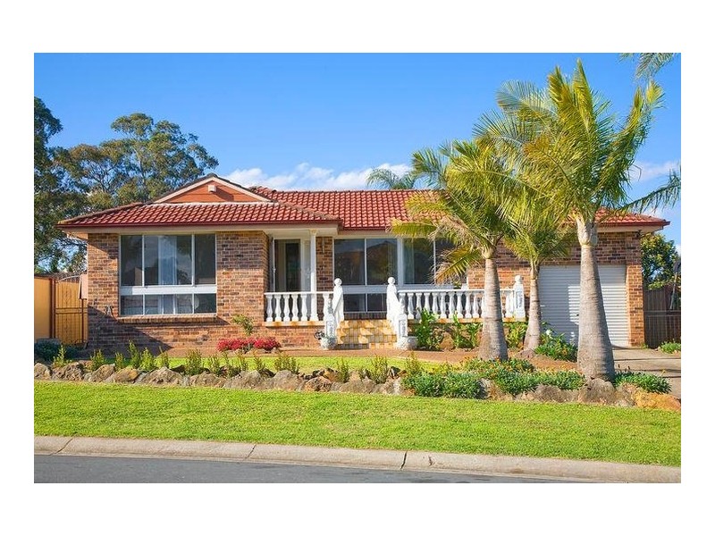 33 Nineveh Crescent, Greenfield Park NSW 2176