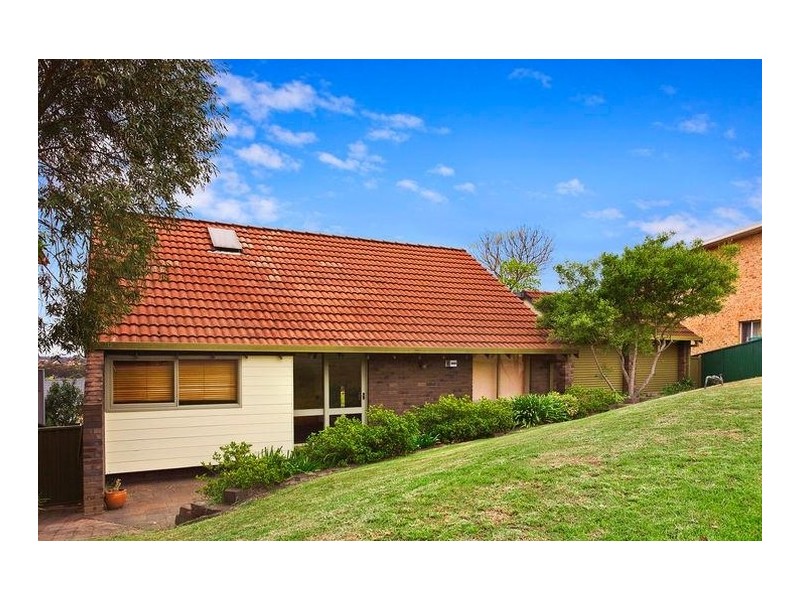 4 Forester Place, Bossley Park NSW 2176