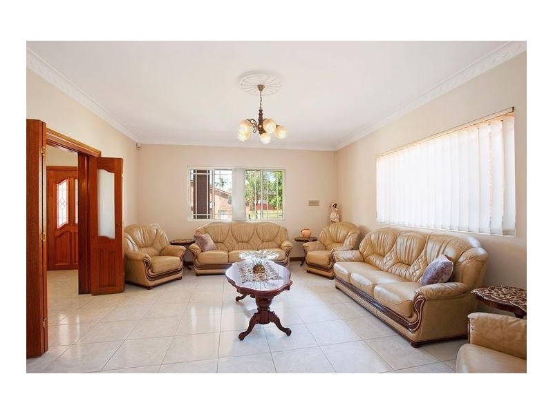 32  Cusack Street, Merrylands NSW 2160