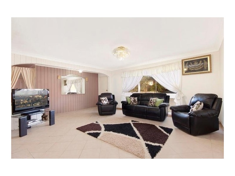 3 Nadia Place, Guildford NSW 2161