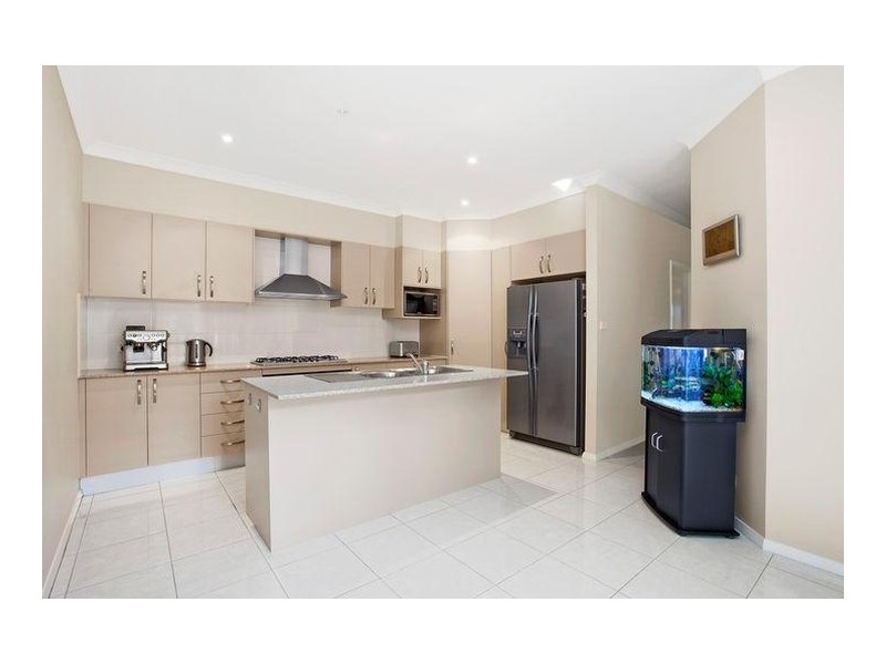 65 Pebble Crescent, The Ponds NSW 2769