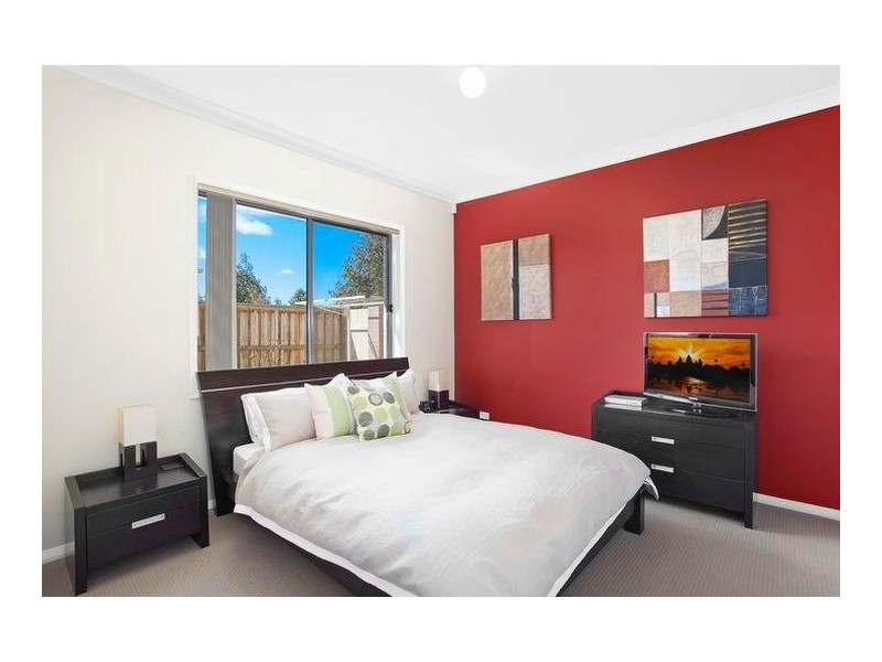 65 Pebble Crescent, The Ponds NSW 2769