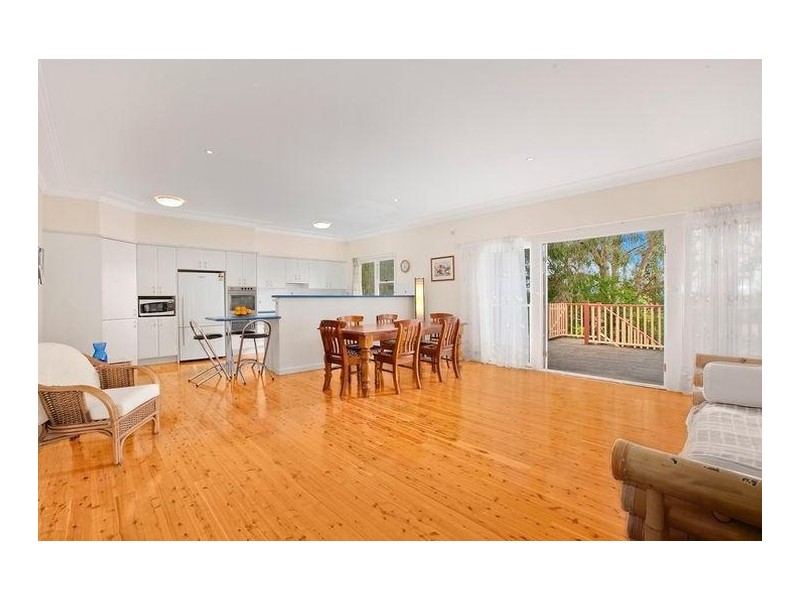 2 Lind Avenue, Oatlands NSW 2117