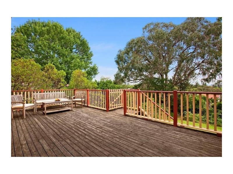 2 Lind Avenue, Oatlands NSW 2117