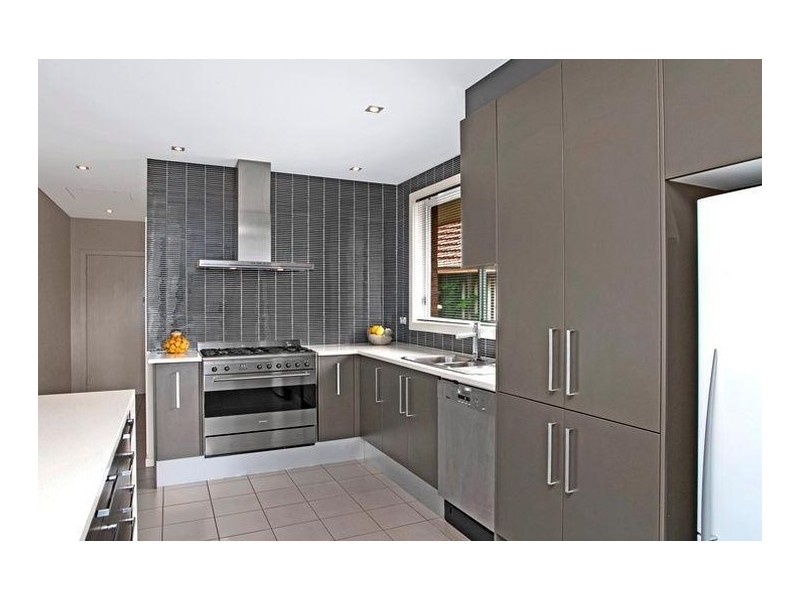 6 Oatlands Crescent, Oatlands NSW 2117