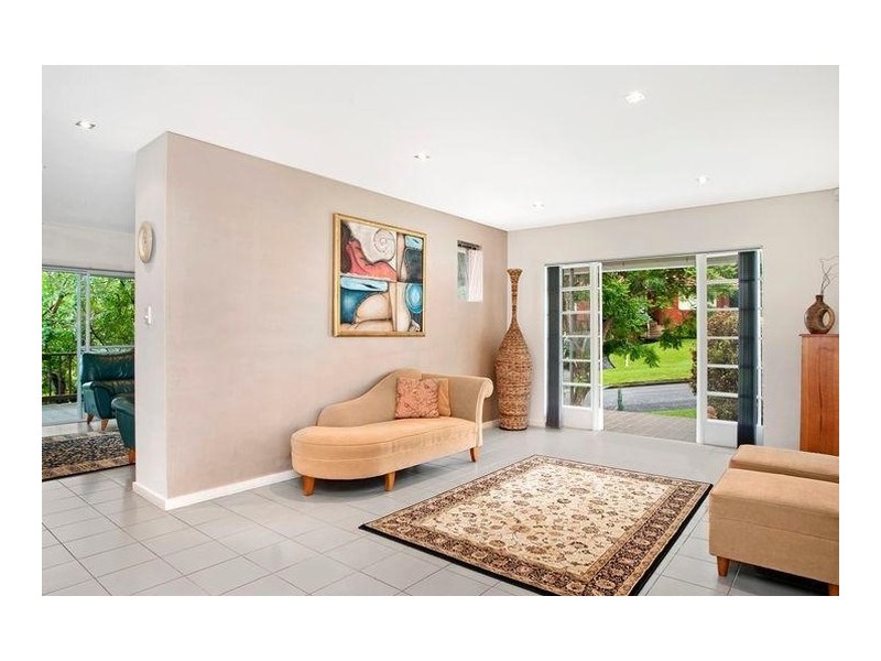 6 Oatlands Crescent, Oatlands NSW 2117