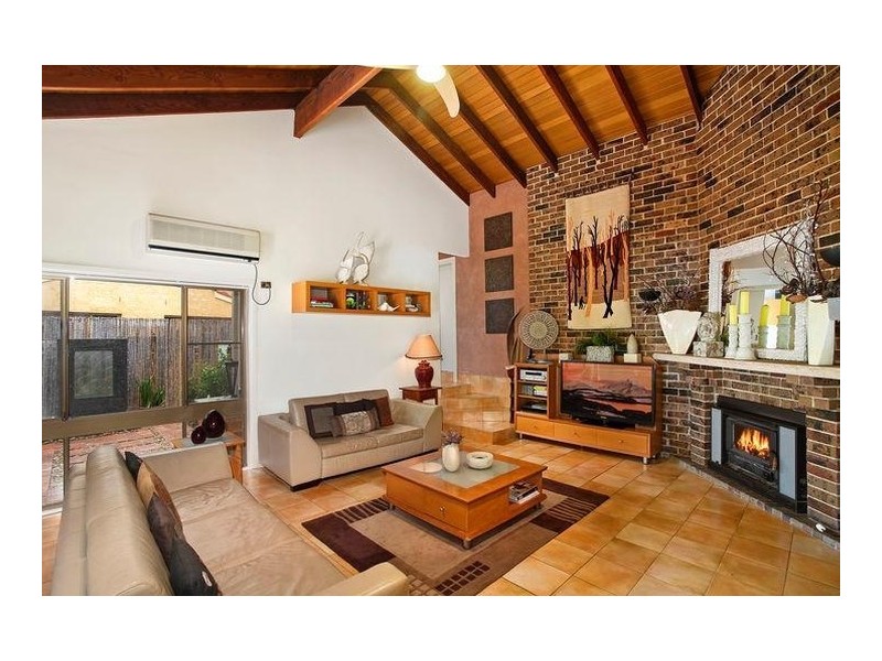 8 Begovich Crescent, Abbotsbury NSW 2176