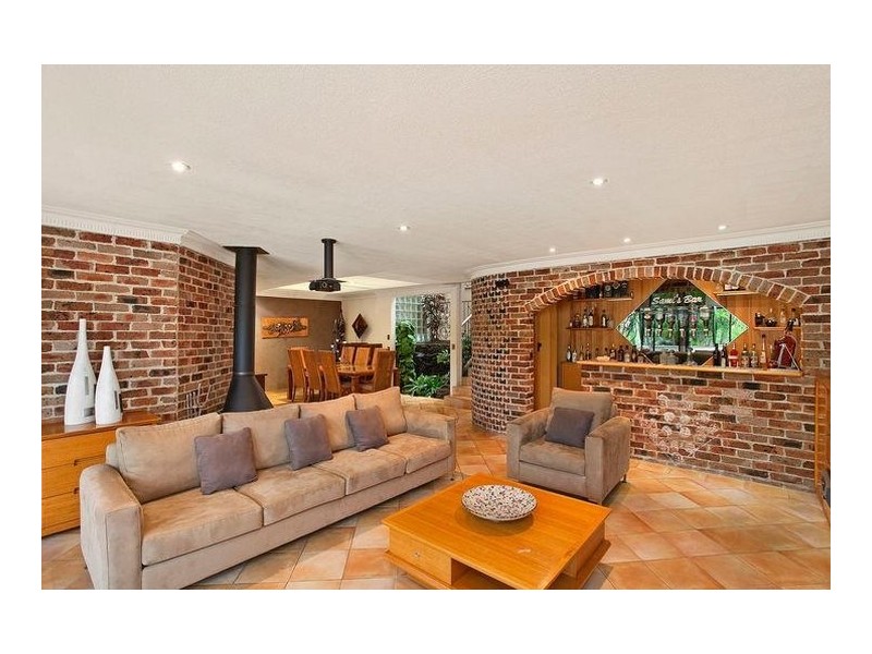 8 Begovich Crescent, Abbotsbury NSW 2176