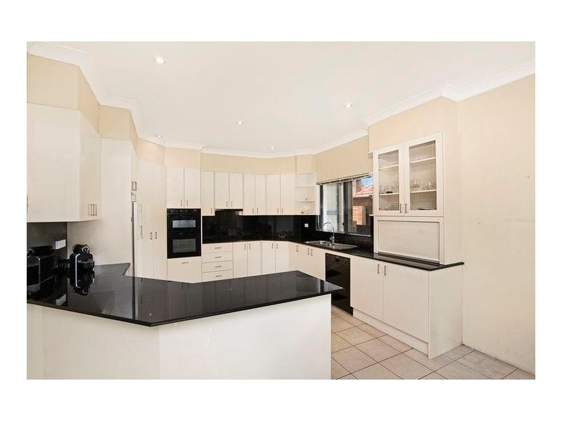 33 Mera Street, Guildford NSW 2161