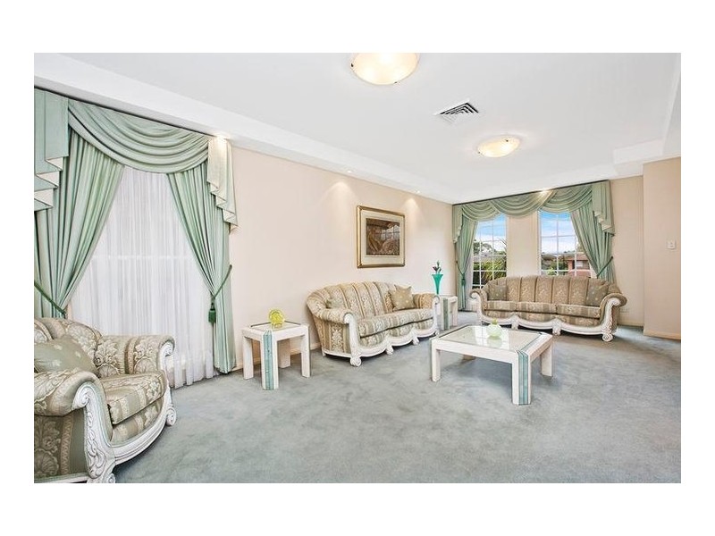 67 Beechwood Avenue, Greystanes NSW 2145