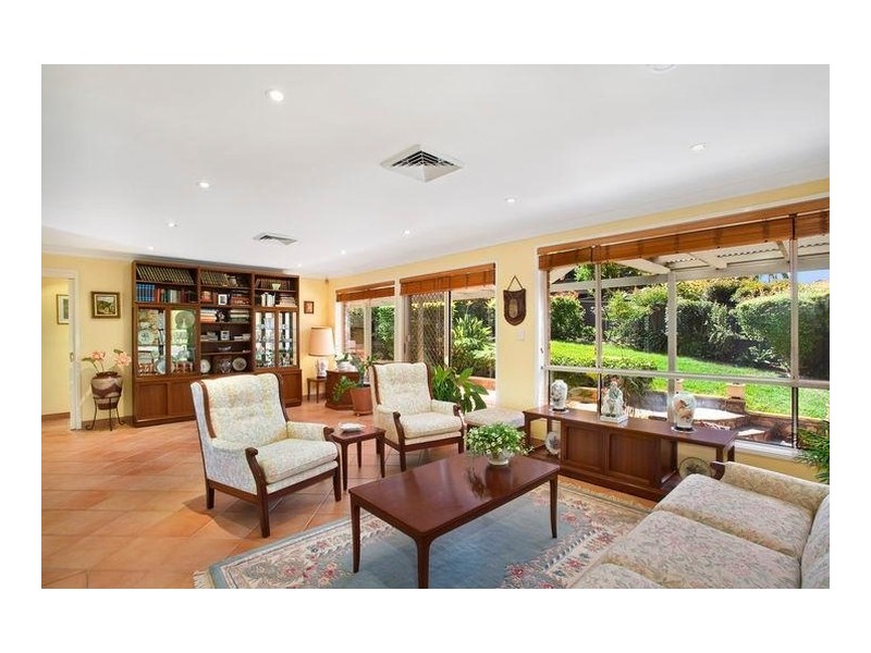 35 Bancroft Road, Abbotsbury NSW 2176