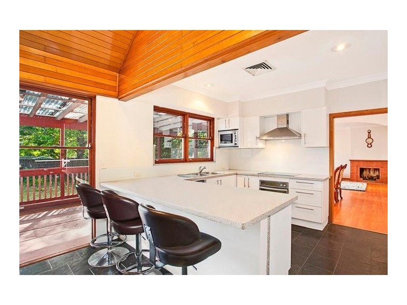 8 Ingleby Street, Oatlands NSW 2117