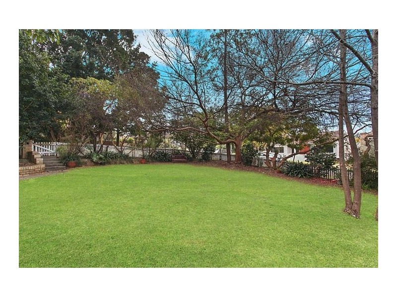 15 St. Aidans Avenue, Oatlands NSW 2117