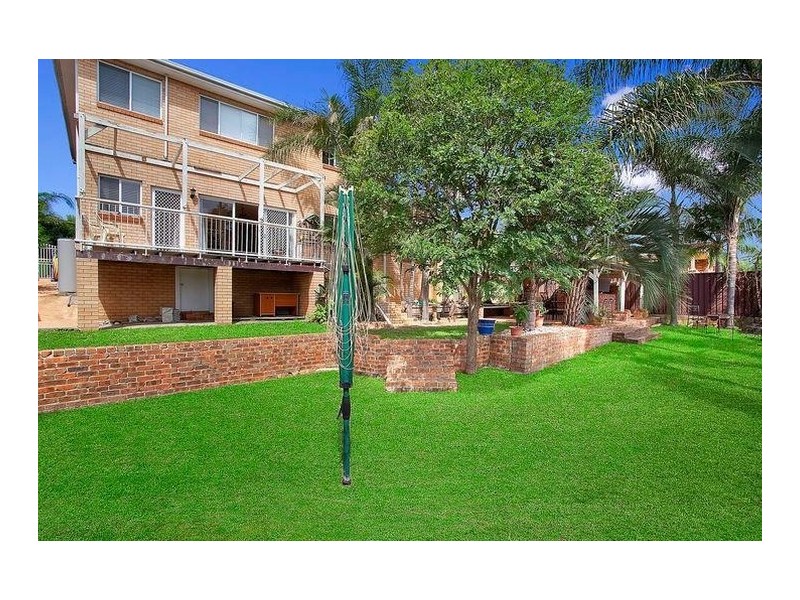 39 Driscoll Street, Abbotsbury NSW 2176