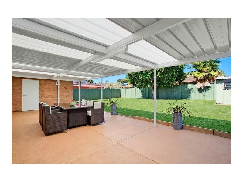 2 Penfold Place, Edensor Park NSW 2176