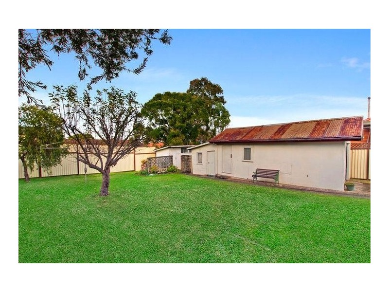 14 Barbers Road, Chester Hill NSW 2162
