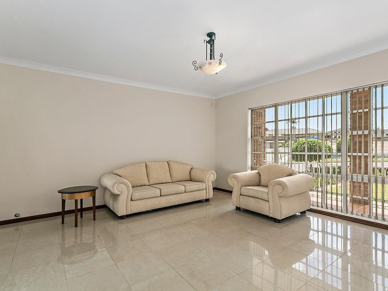 55 Glen Logan Road, Bossley Park NSW 2176