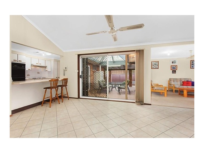 5 Woodman Place, Abbotsbury NSW 2176