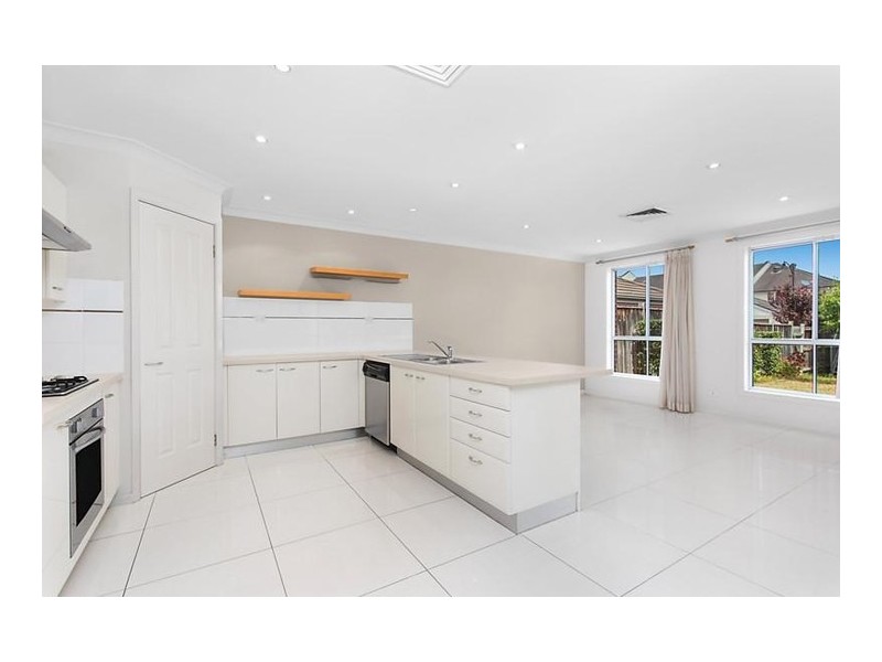 5 Hunterford Crescent, Oatlands NSW 2117