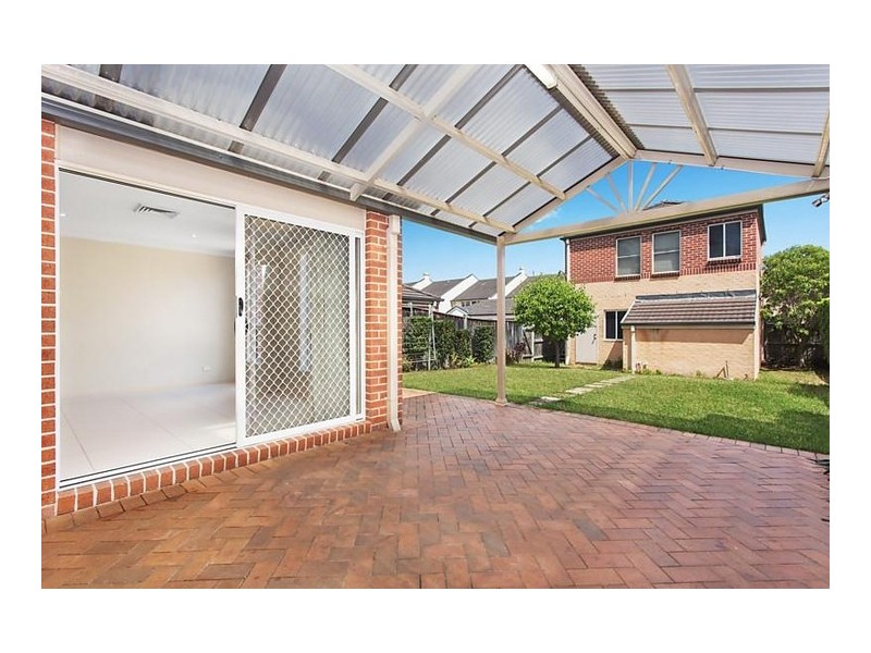 5 Hunterford Crescent, Oatlands NSW 2117