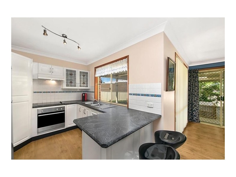 11 Woodlands Drive, Glenmore Park NSW 2745