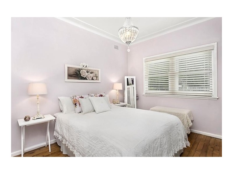 372 Seven Hills Road, Seven Hills NSW 2147