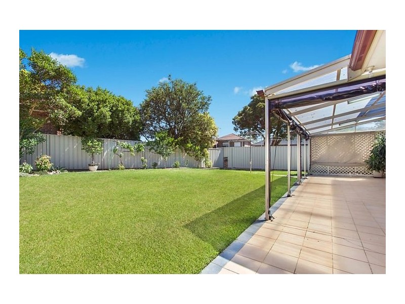 8 Marvell Road, Wetherill Park NSW 2164