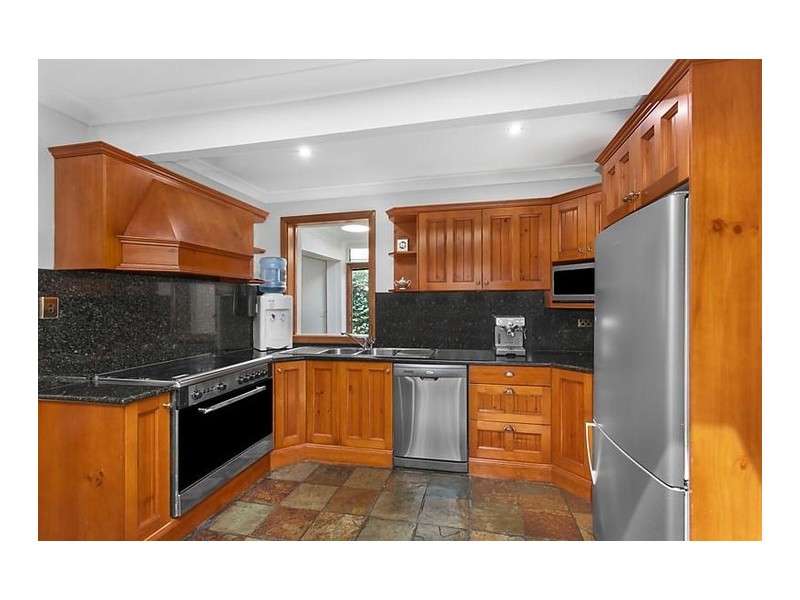 17 Frank Street, Mount Lewis NSW 2190