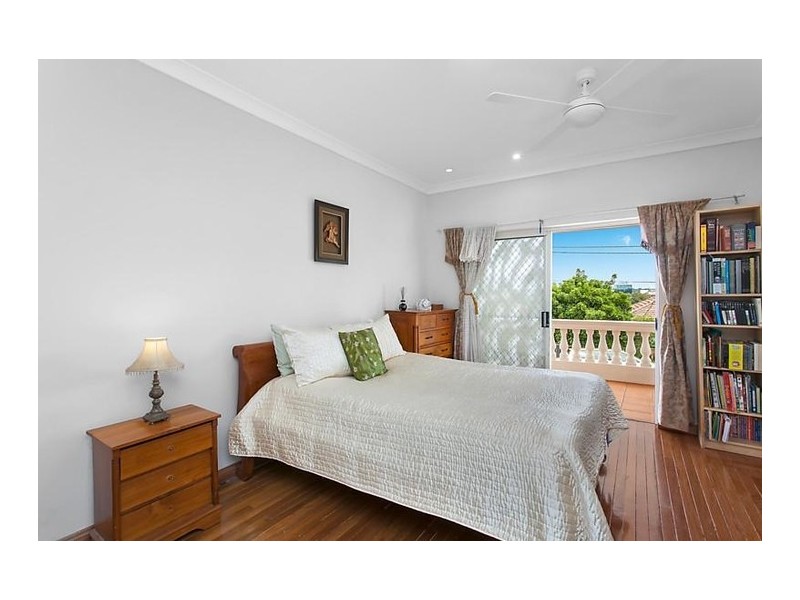 17 Frank Street, Mount Lewis NSW 2190