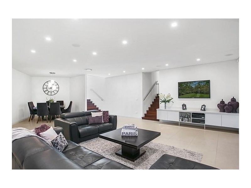 13 Violet Place, Greystanes NSW 2145