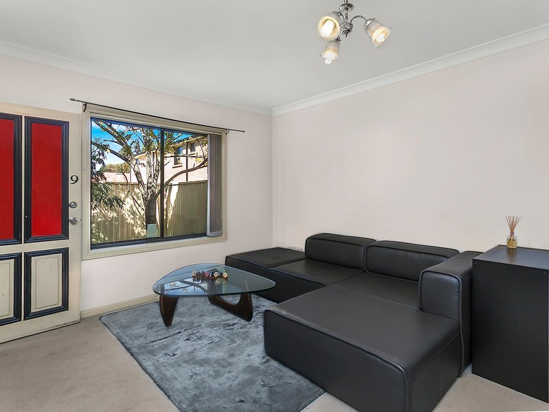 9/79 Amos Street, Westmead NSW 2145