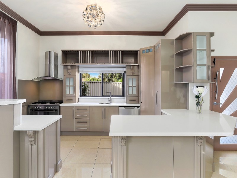 26 Maxwell Place, Abbotsbury NSW 2176