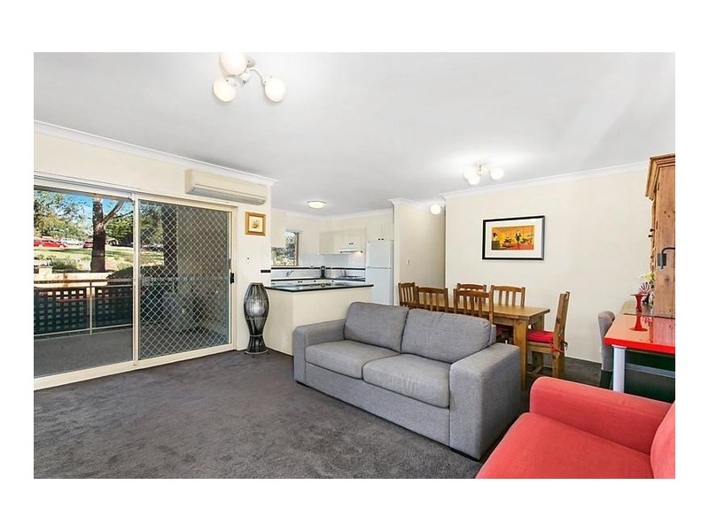 1/253 Dunmore Street, Pendle Hill NSW 2145