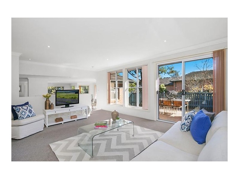 38 Hunterford Crescent, Oatlands NSW 2117