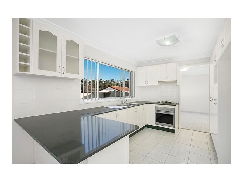 6 Apache Road, Bossley Park NSW 2176