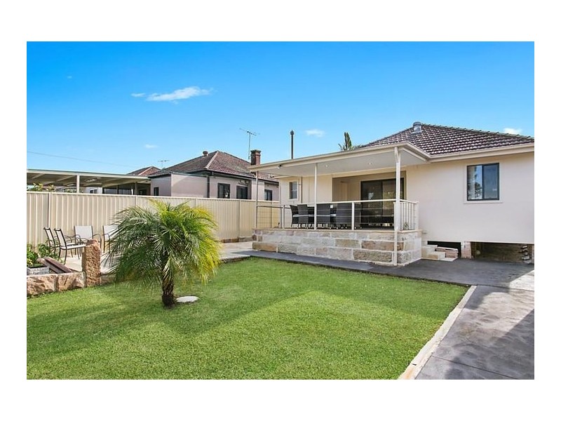 12 Hawksview Street, Guildford NSW 2161