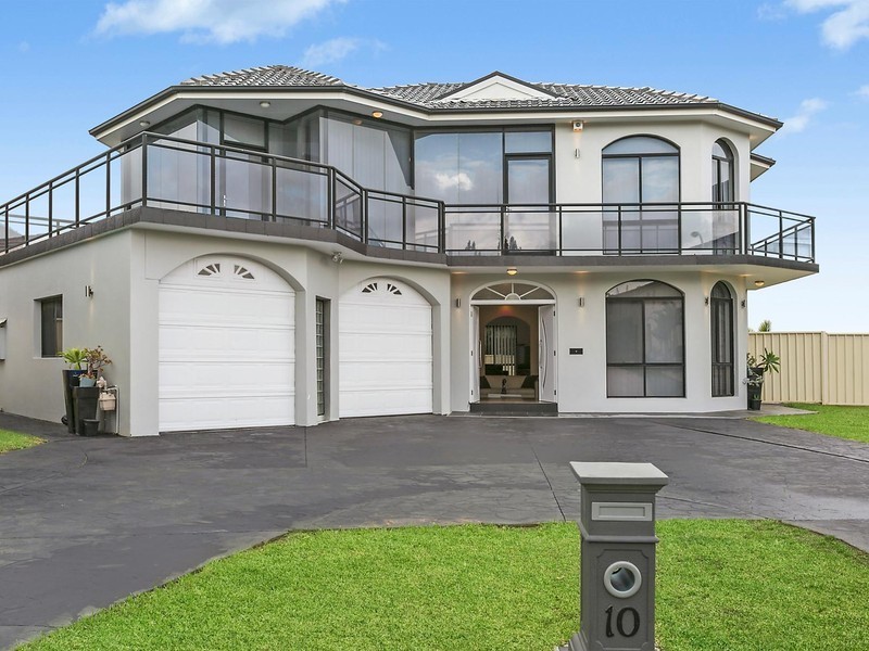 10 Nowland Place, Abbotsbury NSW 2176