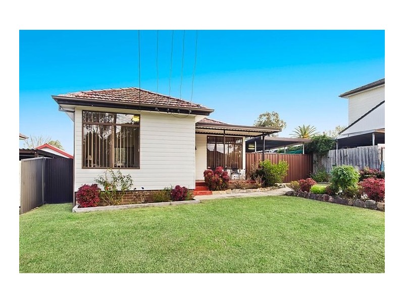 20 Hinkler Street, Smithfield NSW 2164