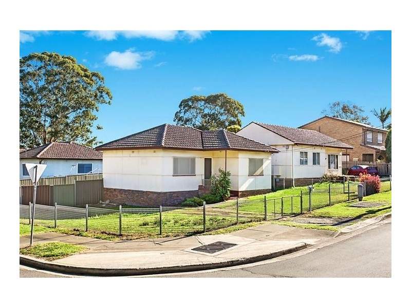 186 Girraween Road, Girraween NSW 2145