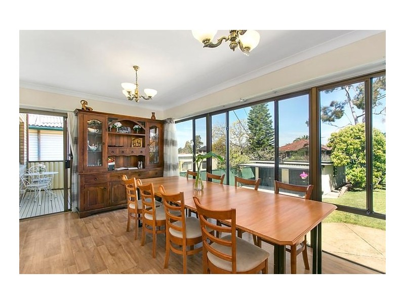 12 Arnett Street, Pendle Hill NSW 2145